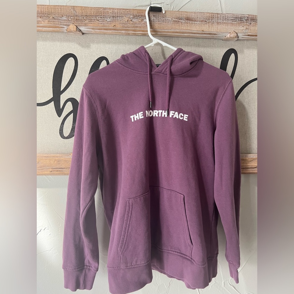 North Face Hoodie Barely Worn Purple color